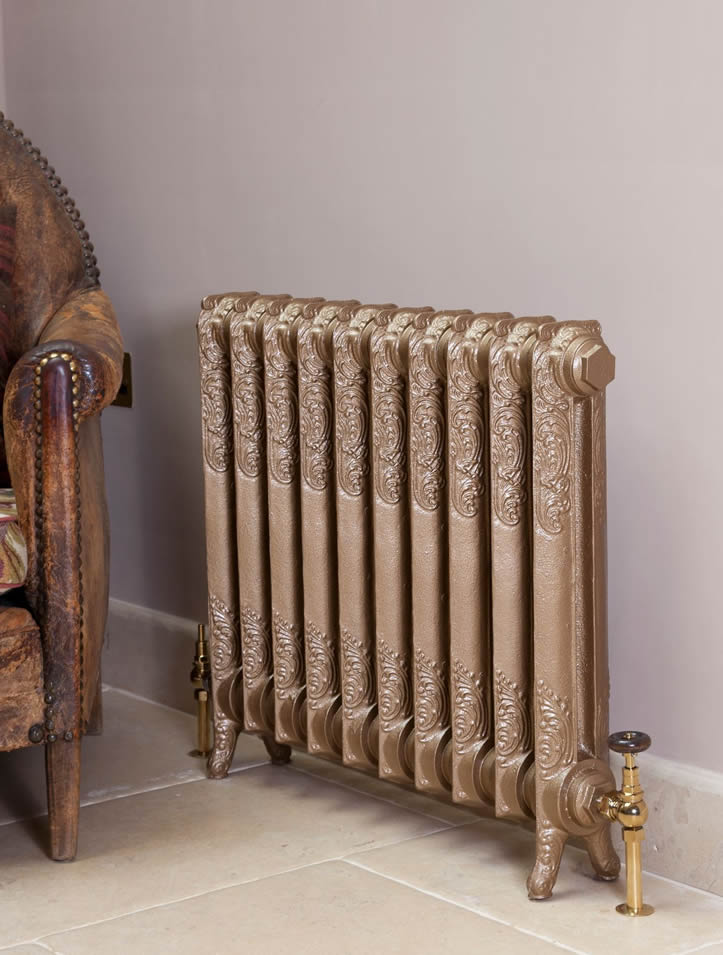 Rococo 1 Column 660mm in hammered gold