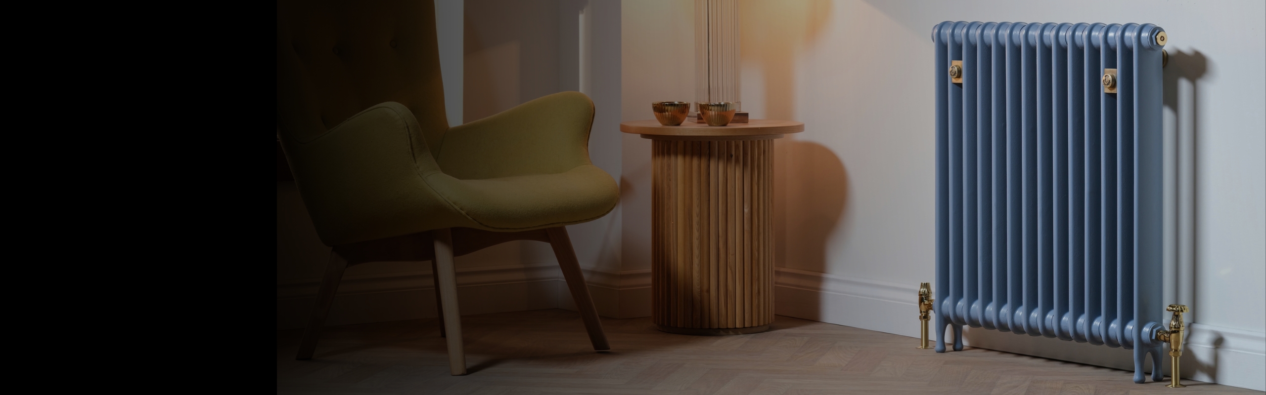 Narrow Eton Cast Iron Radiator F&B Selvedge Desktop Banner