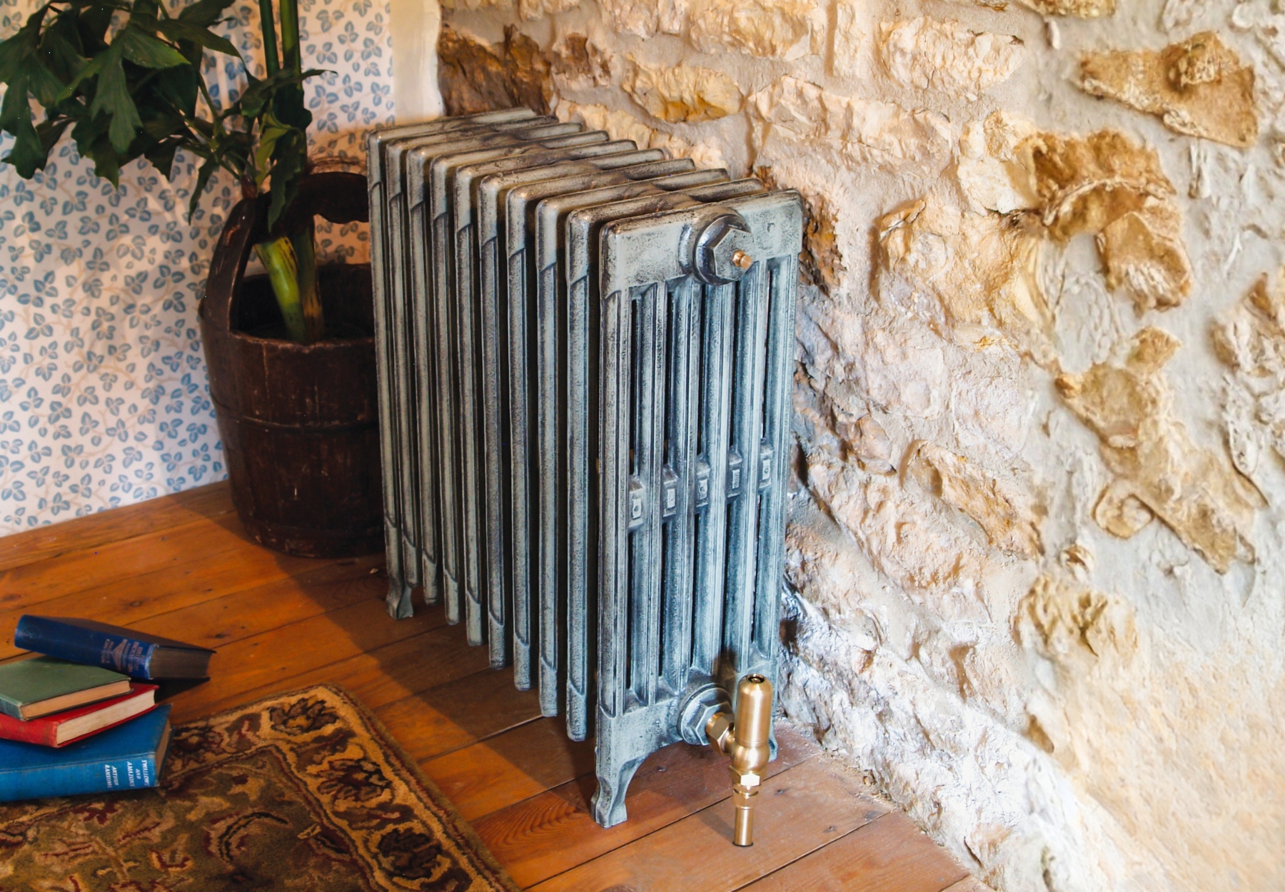 Victorian 6 Column Cast Iron Radiator