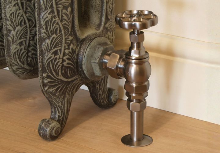 Daisy Radiator Valve